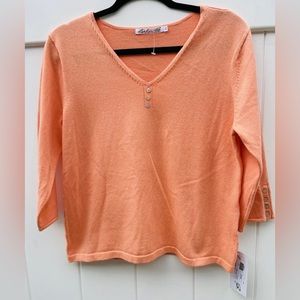 Lulu-B sweater orange size Large NWT